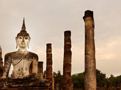 http://www.yoganesli.com/images/yoga-nedir/200492326-001.jpg